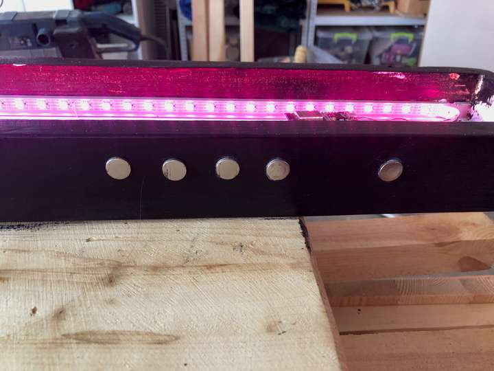 Art and tech Animated light column