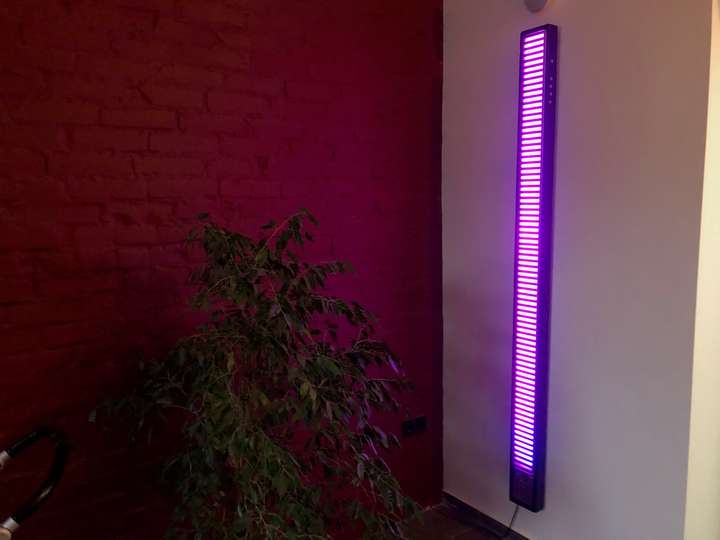 Art and tech Animated light column